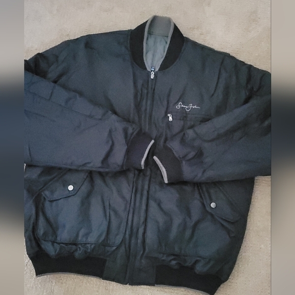 Sean Johns Reversible Men's Black Bomber Jacket - Picture 3 of 10